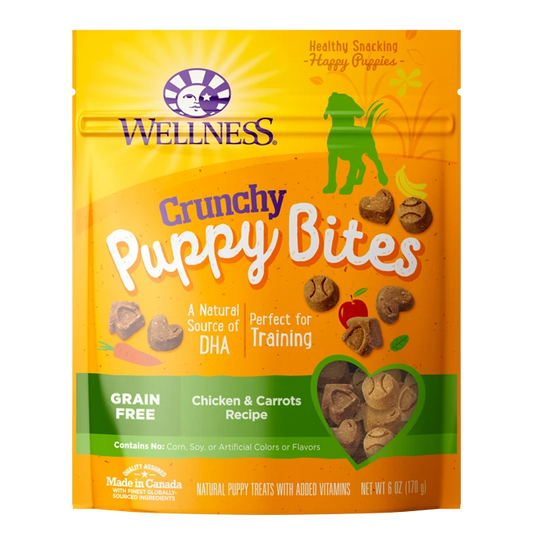 Crunchy Puppy Bites featuring chicken and carrots, designed for healthy puppy snacking and nutrition.